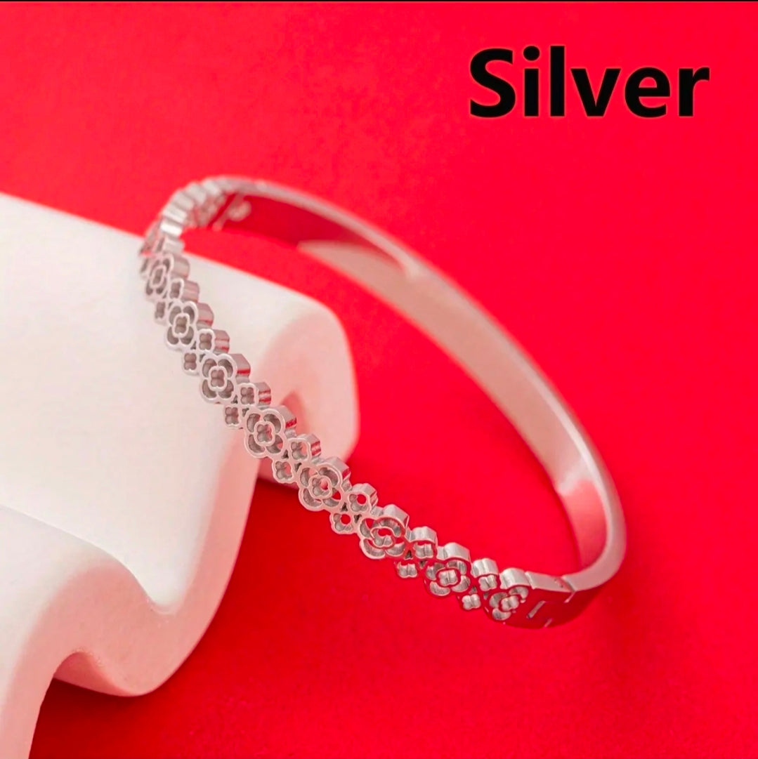 Silver Tone Metal Stackable Round Cuff Bangle Bracelet Crystal Accent