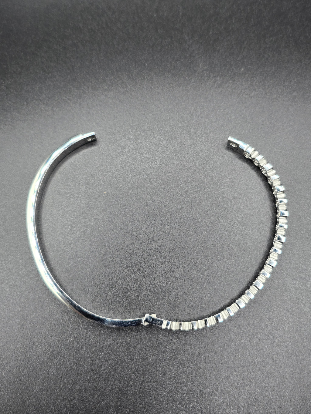 Silver Tone Metal Stackable Round Cuff Bangle Bracelet Crystal Accent